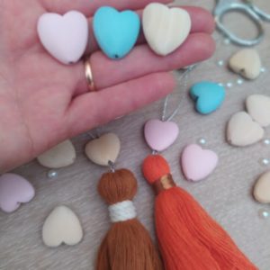 Cuenta Corazón de Madera